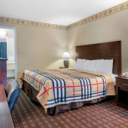 Rodeway Inn New Port Richey Eksteriør billede