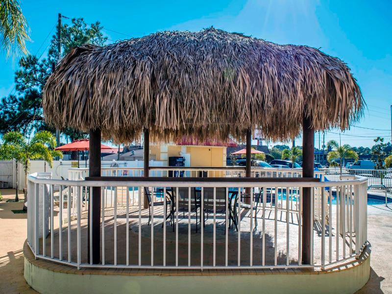 Rodeway Inn New Port Richey Eksteriør billede