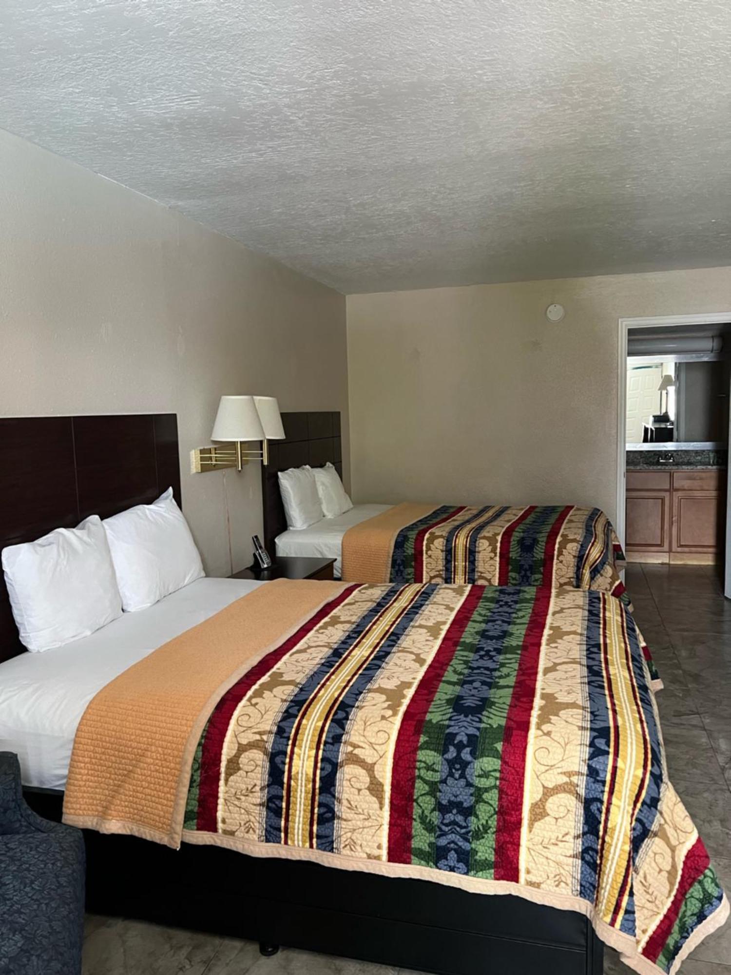 Rodeway Inn New Port Richey Eksteriør billede